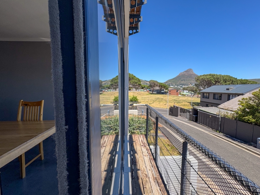 3 Bedroom Property for Sale in Vredehoek Western Cape